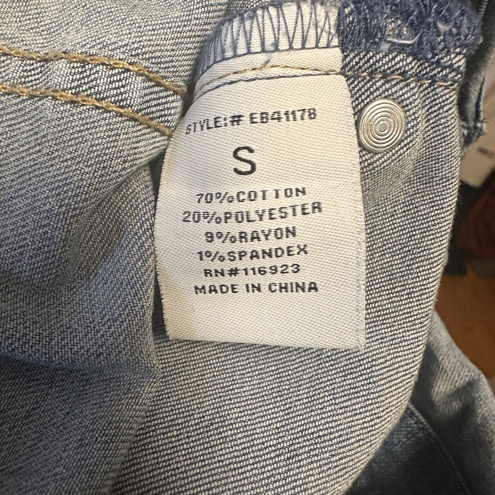 Easel Los Angeles Distressed Bandana Denim Overalls Small - Picture 4 of 12